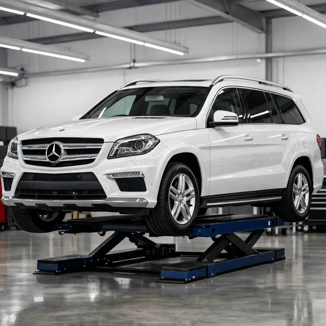 GL 350 BlueTEC X166 on the hoist for a full inspection